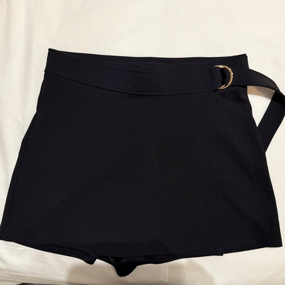 H&M Pants - H&M Black Skort with Belt Detail